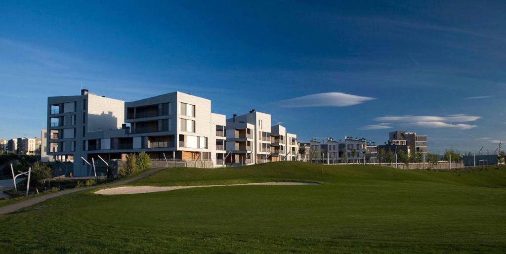 Deluxe Pirineos Lägenhet Sabiñánigo Exteriör bild